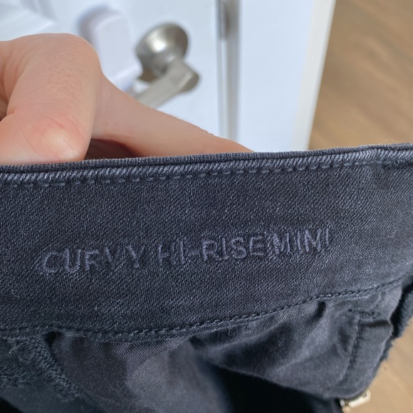 🖤Curvy Hi-Rise Mini - Picture 6 of 7
